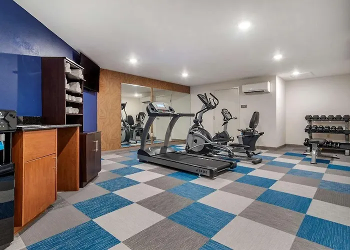 Tryp By Wyndham North I-10 Capital Circle Hotel 3*