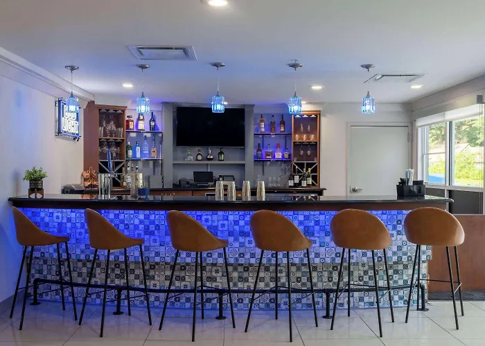 Hotel Tryp By Wyndham North I-10 Capital Circle 3*