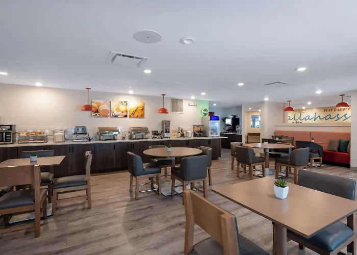 Tryp By Wyndham North I-10 Capital Circle Hotel