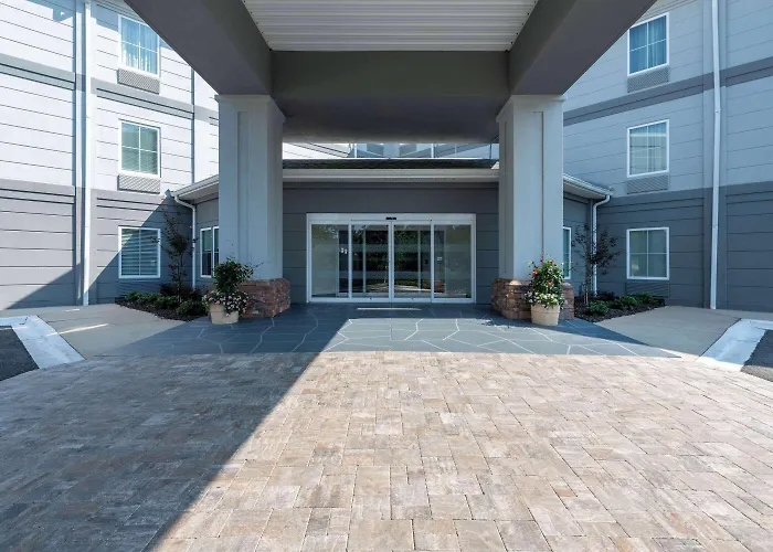 Hotel Tryp By Wyndham North I-10 Capital Circle 3*
