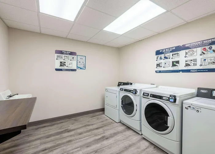 Hotel Tryp By Wyndham North I-10 Capital Circle 3*